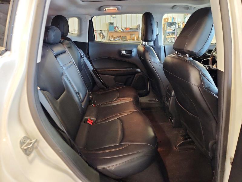 Photo 11 from auction – 2018 JEEP COMPASS with VIN 3C4NJDCB7JT101841