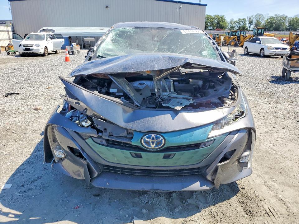 Photo 5 from auction – 2018 TOYOTA PRIUS PRIME with VIN JTDKARFP1J3074803