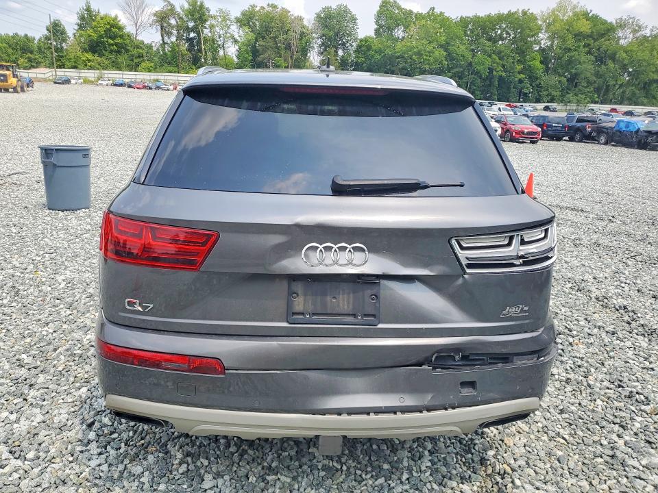 Photo 6 from auction – 2019 AUDI Q7 with VIN WA1VAAF70KD003550