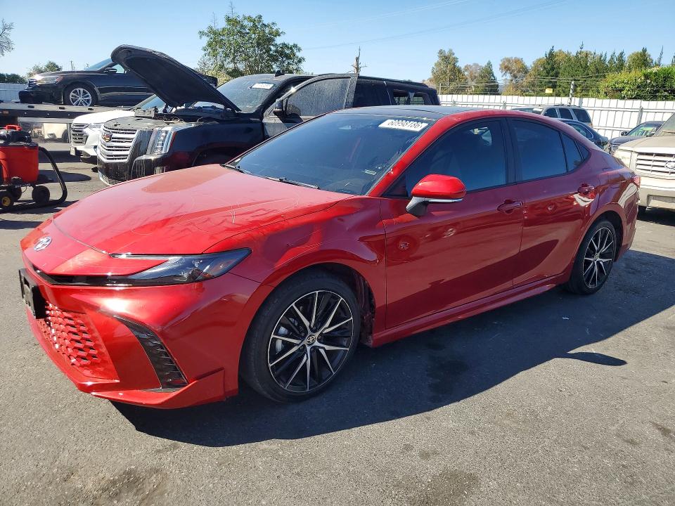 TOYOTA CAMRY 2025 with VIN 4T1DAACK7SU124615 - Photo from auction