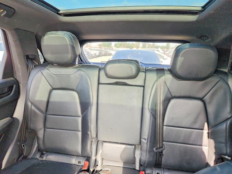 Photo 10 from auction – 2019 PORSCHE CAYENNE with VIN WP1AA2AY5KDA06579