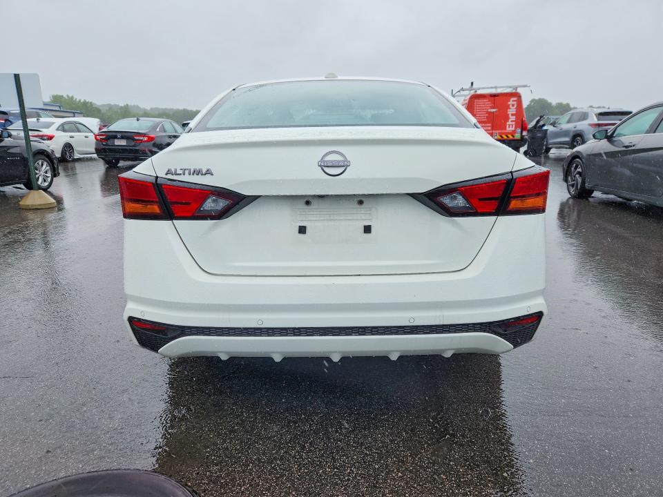Photo 6 from auction – 2025 NISSAN ALTIMA with VIN 1N4BL4DV4SN400720