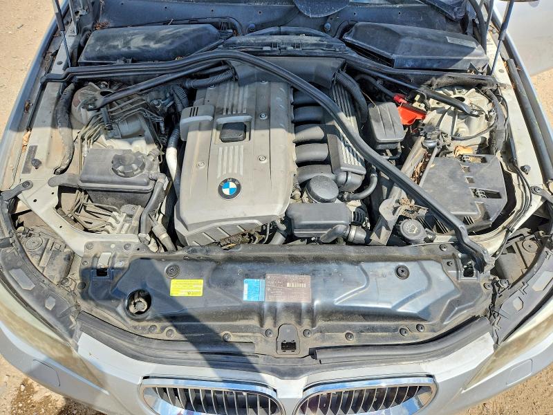 Photo 11 from auction – 2007 BMW 530 with VIN WBANF735X7CU21413