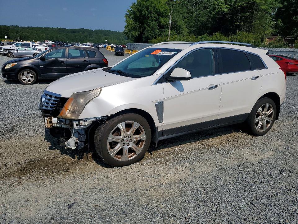 CADILLAC SRX 2014 with VIN 3GYFNFE32ES523225 - Photo from auction