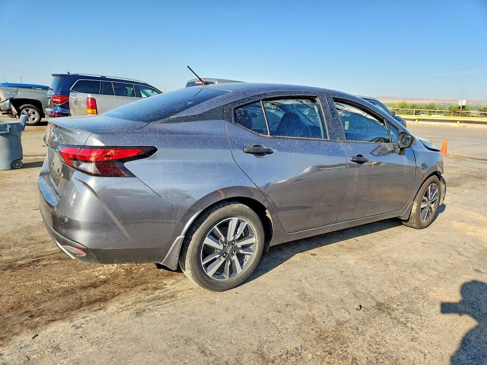 Photo 3 from auction – 2024 NISSAN VERSA with VIN 3N1CN8DV1RL923836