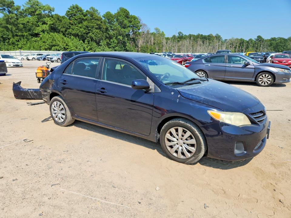Photo 4 from auction – 2013 TOYOTA COROLLA with VIN 2T1BU4EE8DC941023
