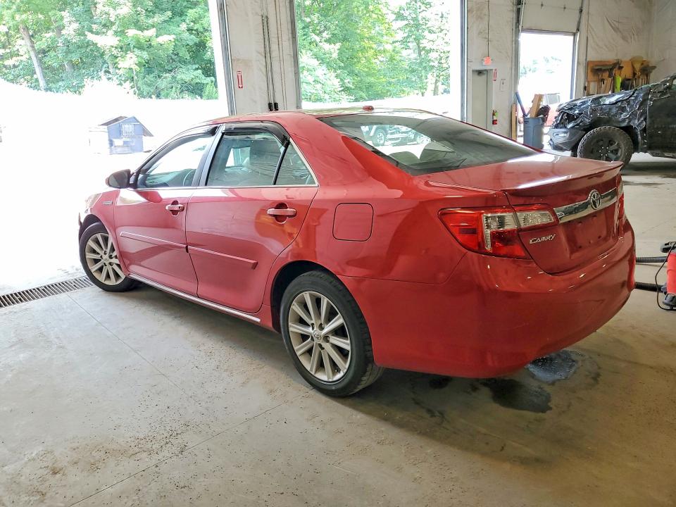 Photo 2 from auction – 2014 TOYOTA CAMRY with VIN 4T1BD1FK7EU098046