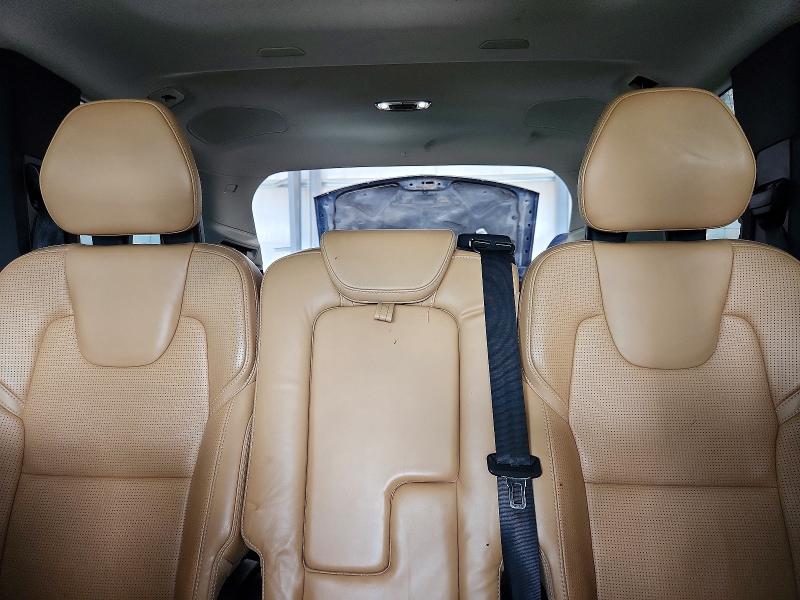 Photo 10 from auction – 2016 VOLVO XC90 with VIN YV4A22PL7G1066055