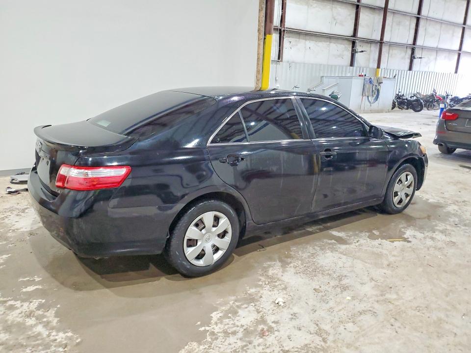 Photo 3 from auction – 2009 TOYOTA CAMRY with VIN 4T4BE46K59R091283