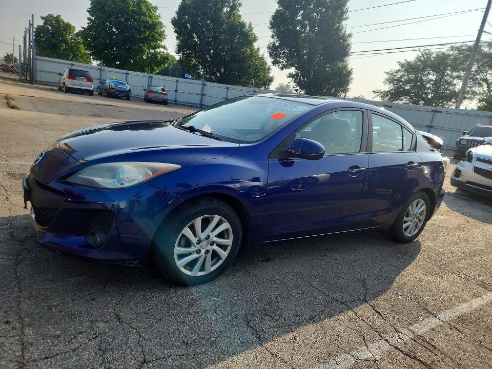 MAZDA 3 2012 with VIN JM1BL1W78C1602282 - Photo from auction