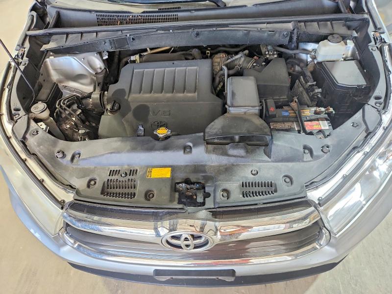 Photo 12 from auction – 2014 TOYOTA HIGHLANDER with VIN 5TDBKRFH6ES049437