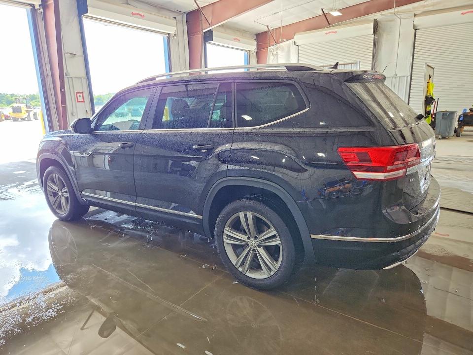 Photo 2 from auction – 2019 VOLKSWAGEN ATLAS with VIN 1V2SR2CA6KC529158