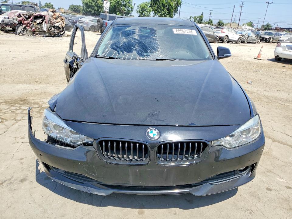Photo 5 from auction – 2015 BMW 320 with VIN WBA3B1G57FNT06412