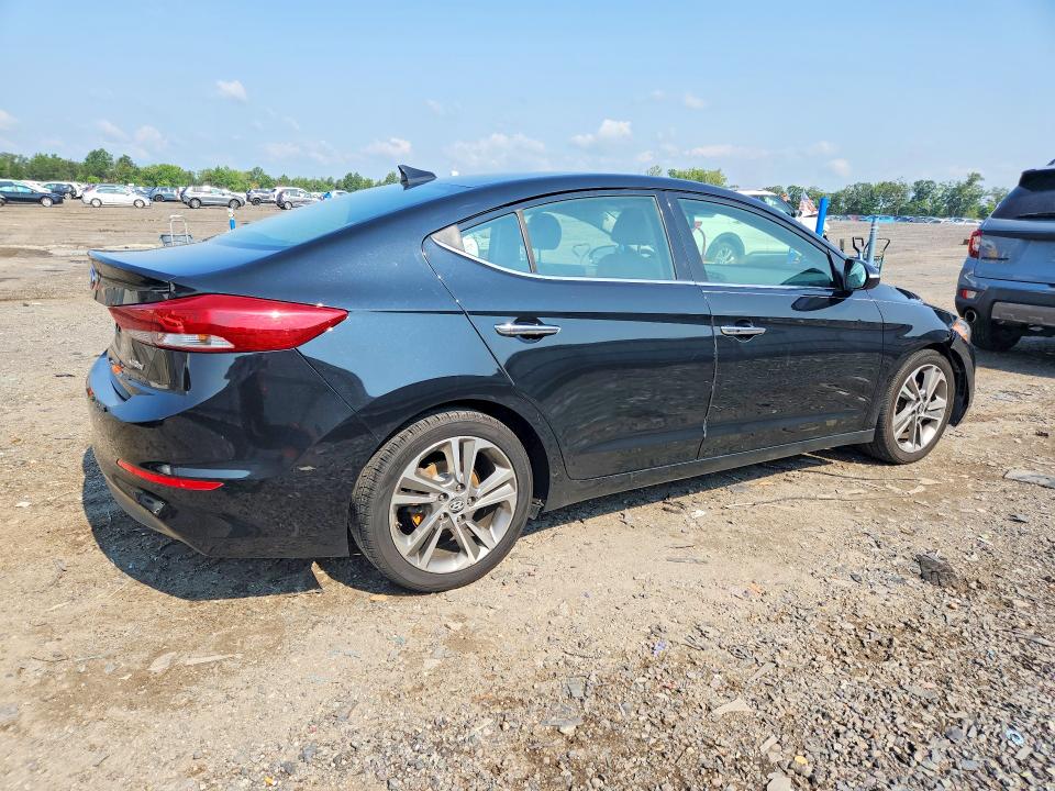 Photo 3 from auction – 2017 HYUNDAI ELANTRA with VIN 5NPD84LF6HH060770