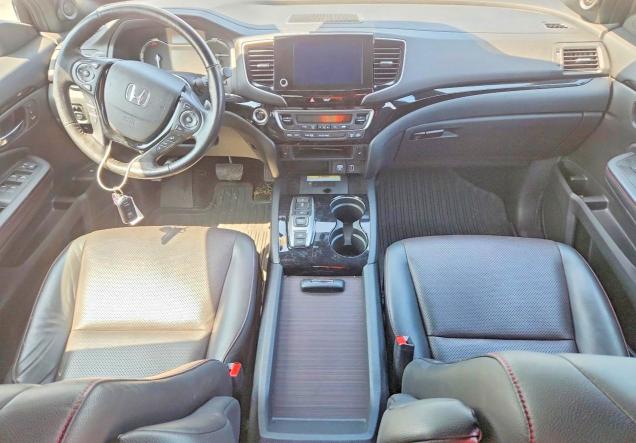 Photo 8 from auction – 2022 HONDA RIDGELINE with VIN 5FPYK3F82NB000819