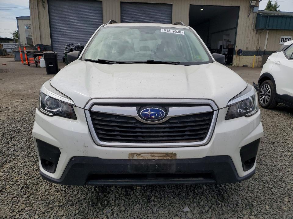 Photo 5 from auction – 2019 SUBARU FORESTER with VIN JF2SKACC5KH530128