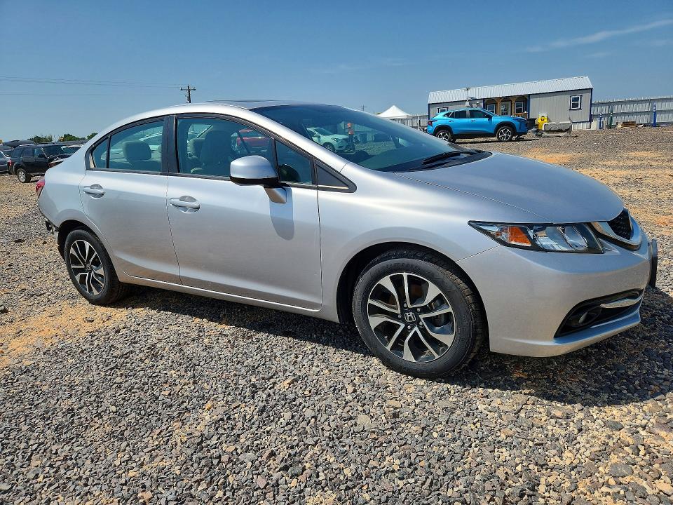 Photo 4 from auction – 2013 HONDA CIVIC with VIN 19XFB2F9XDE043327