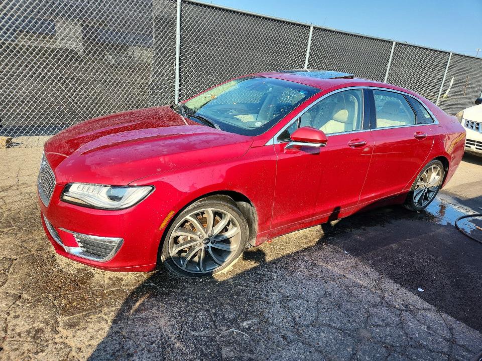 LINCOLN MKZ 2019 with VIN 3LN6L5D90KR627237 - Photo from auction