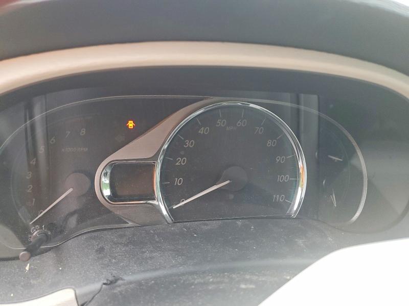 Foto 9 de la subasta – 2011 TOYOTA SIENNA con VIN 5TDYK3DC3BS105599