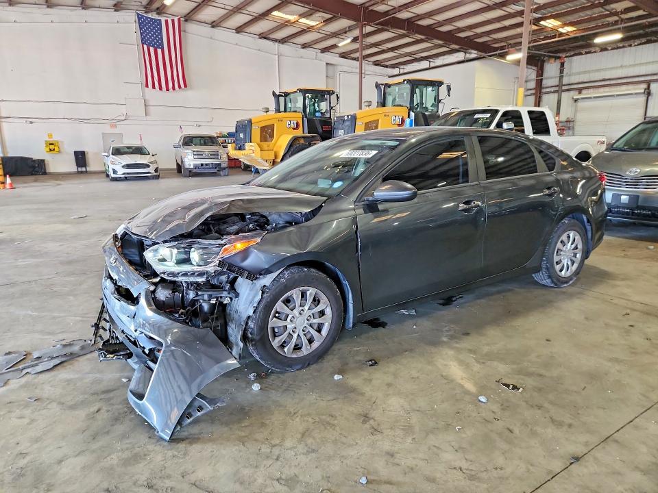 KIA FORTE 2021 with VIN 3KPF24AD8ME350146 - Photo from auction