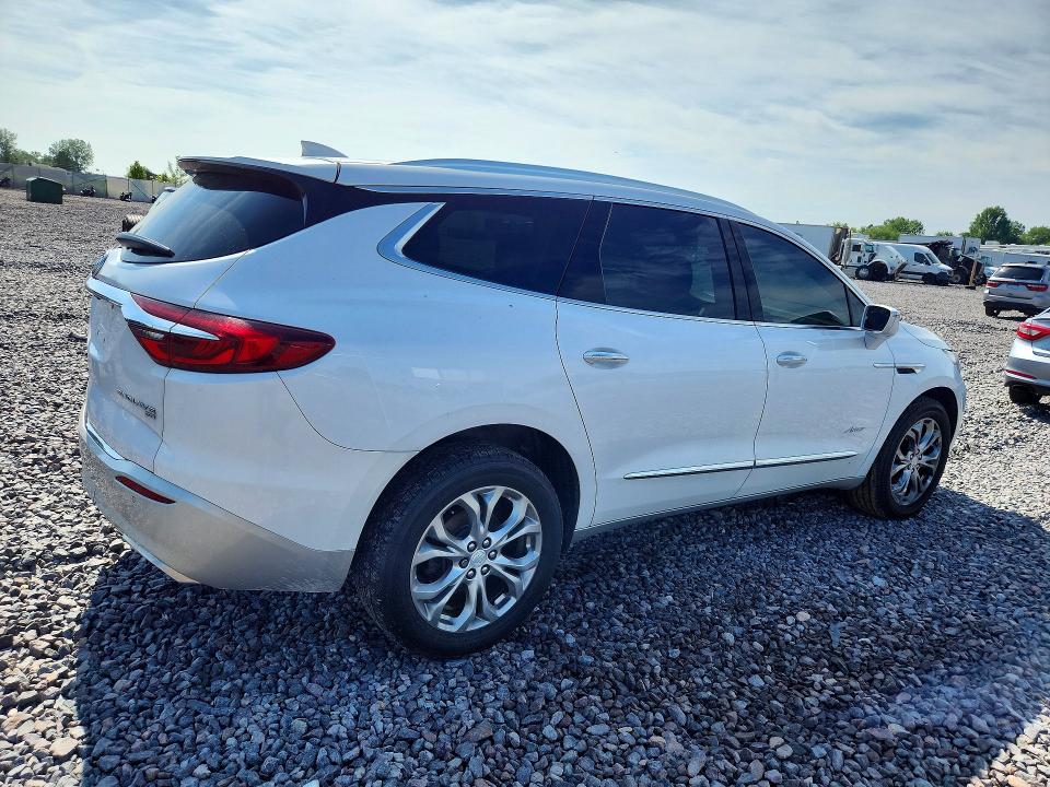 Photo 3 from auction – 2018 BUICK ENCLAVE with VIN 5GAEVCKW1JJ256218