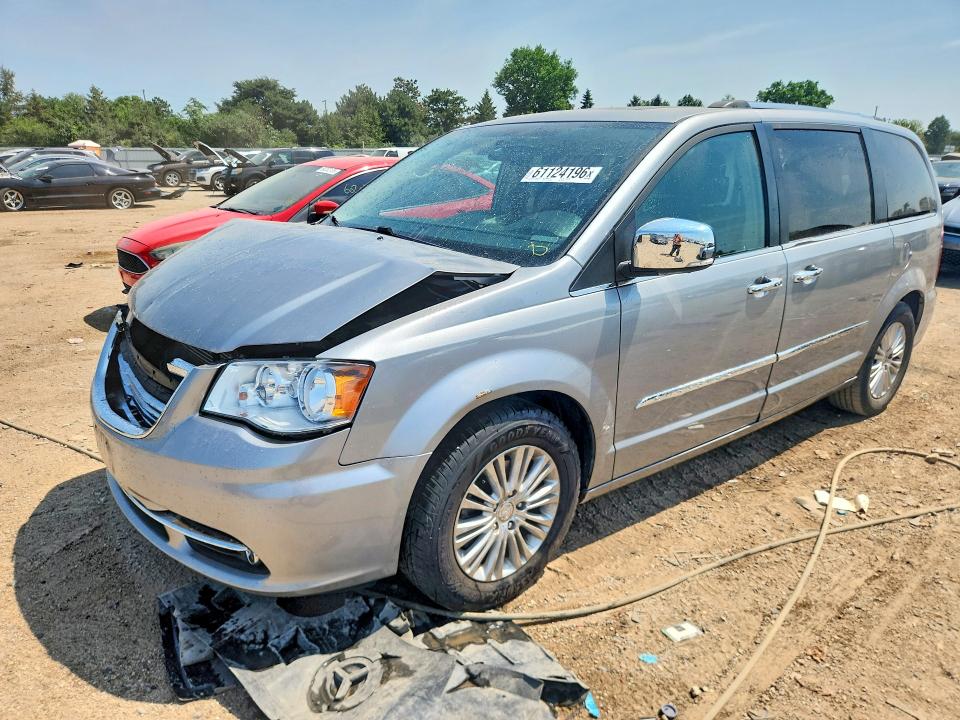 2016 CHRYSLER TOWN & COUNTRY - Търг №61124196