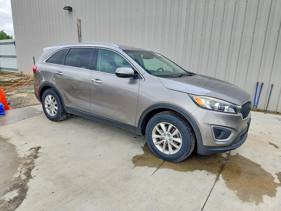صورة رقم 4 من المزاد - 2016 KIA SORENTO مع VIN 5XYPGDA39GG042861