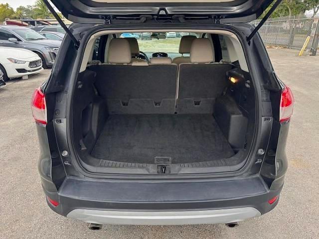 Photo 6 from auction – 2016 FORD ESCAPE with VIN 1FMCU0GX4GUC35892