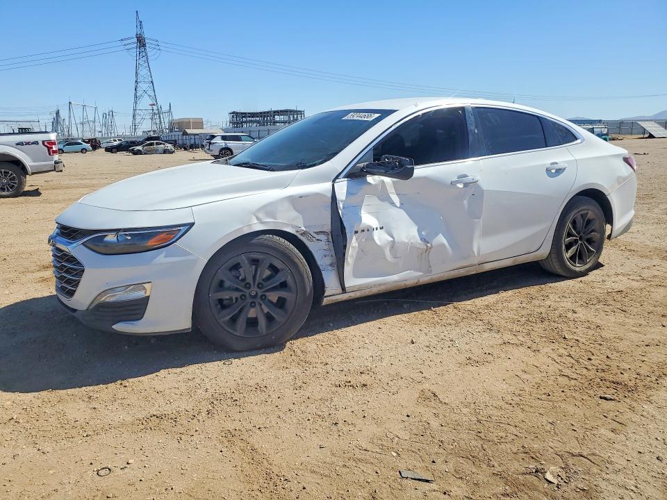 CHEVROLET MALIBU 2020 with VIN 1G1ZD5STXLF034750 - Photo from auction