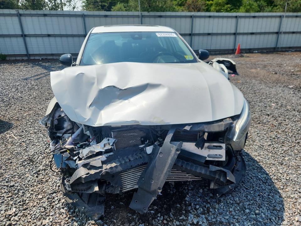 Photo 5 from auction – 2021 NISSAN ALTIMA with VIN 1N4AL4CV1MN329427