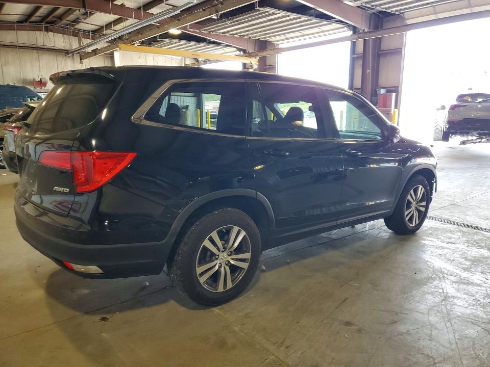 Photo 3 from auction – 2016 HONDA PILOT with VIN 5FNYF6H50GB069724