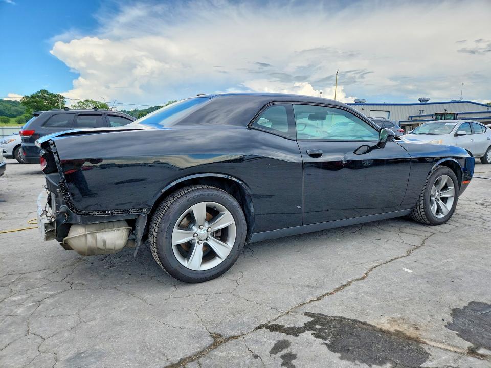 Photo 3 from auction – 2017 DODGE CHALLENGER with VIN 2C3CDZAG0HH639525