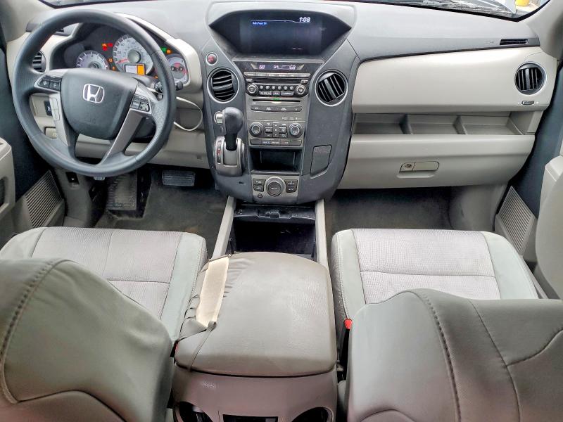 Photo 8 from auction – 2015 HONDA PILOT with VIN 5FNYF4H30FB067859