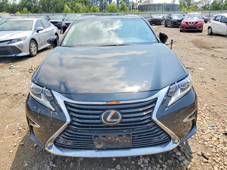 Photo 5 from auction – 2017 LEXUS ES with VIN 58ABK1GG6HU059994