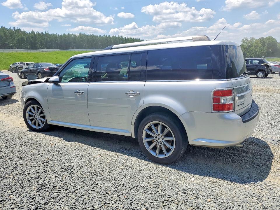 Photo 2 from auction – 2016 FORD FLEX with VIN 2FMHK6D83GBA10333