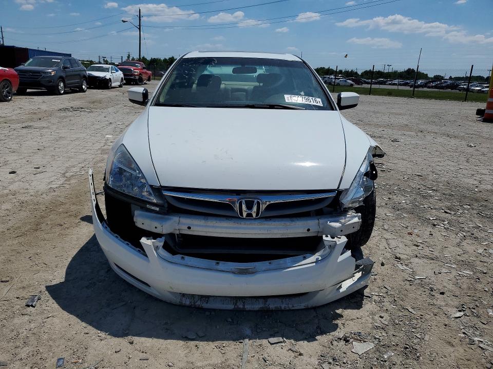 Photo 5 from auction – 2006 HONDA ACCORD with VIN 1HGCM56826A011341