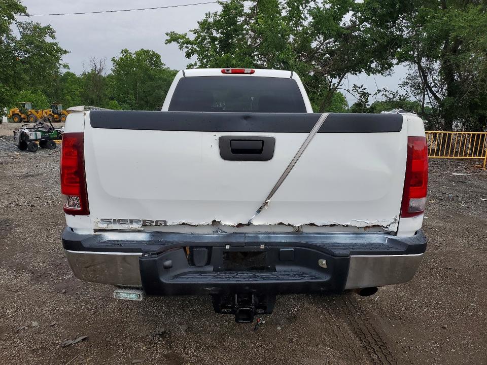 Photo 6 from auction – 2014 GMC SIERRA with VIN 1GT423EGXEF130035