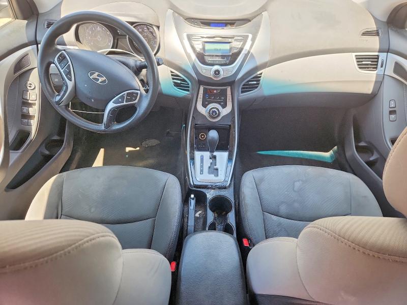 Photo 8 from auction – 2012 HYUNDAI ELANTRA with VIN 5NPDH4AE4CH085136