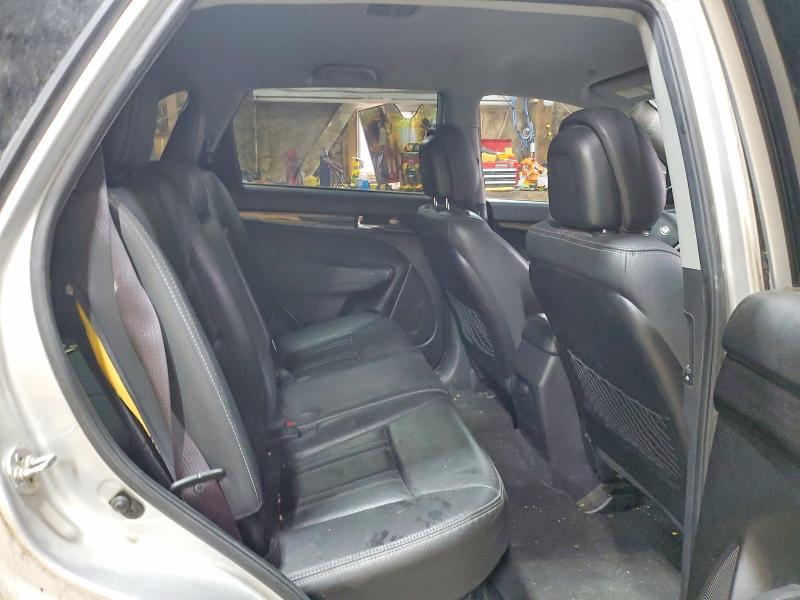 Photo 11 from auction – 2013 KIA SORENTO with VIN 5XYKUDA69DG399773
