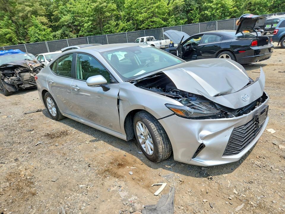 Photo 4 from auction – 2025 TOYOTA CAMRY with VIN 4T1DAACK0SU034044
