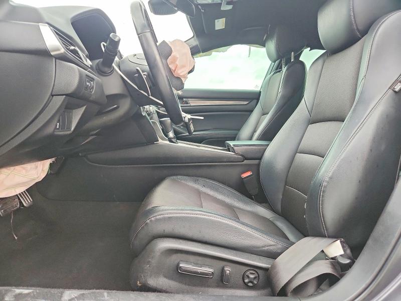 Photo 7 from auction – 2018 HONDA ACCORD with VIN 1HGCV1F35JA028668