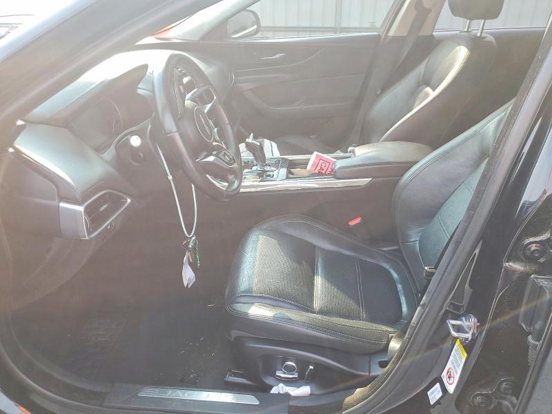 Photo 7 from auction – 2020 JAGUAR XE with VIN SAJAE4FXXLCP60541