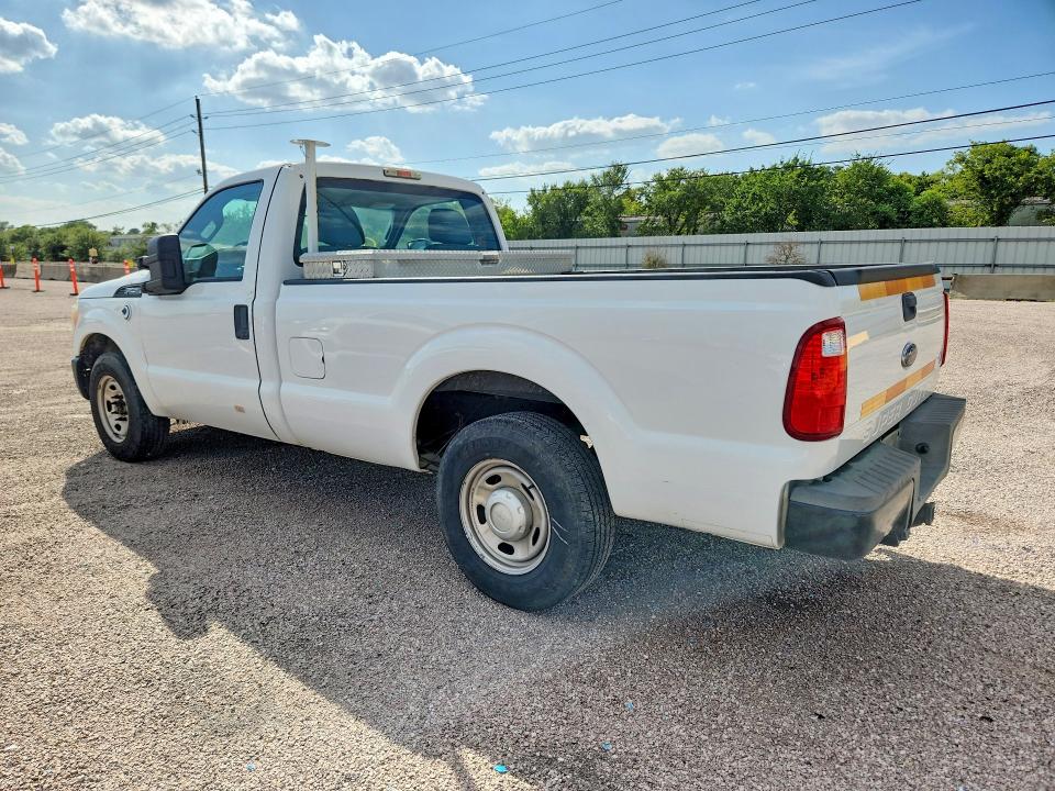 Photo 2 from auction – 2013 FORD F250 with VIN 1FTBF2A66DEB82236
