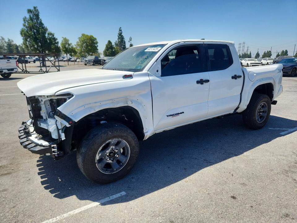 Photo 1 from auction – 2025 TOYOTA TACOMA with VIN 3TMLB5JN9SM134021