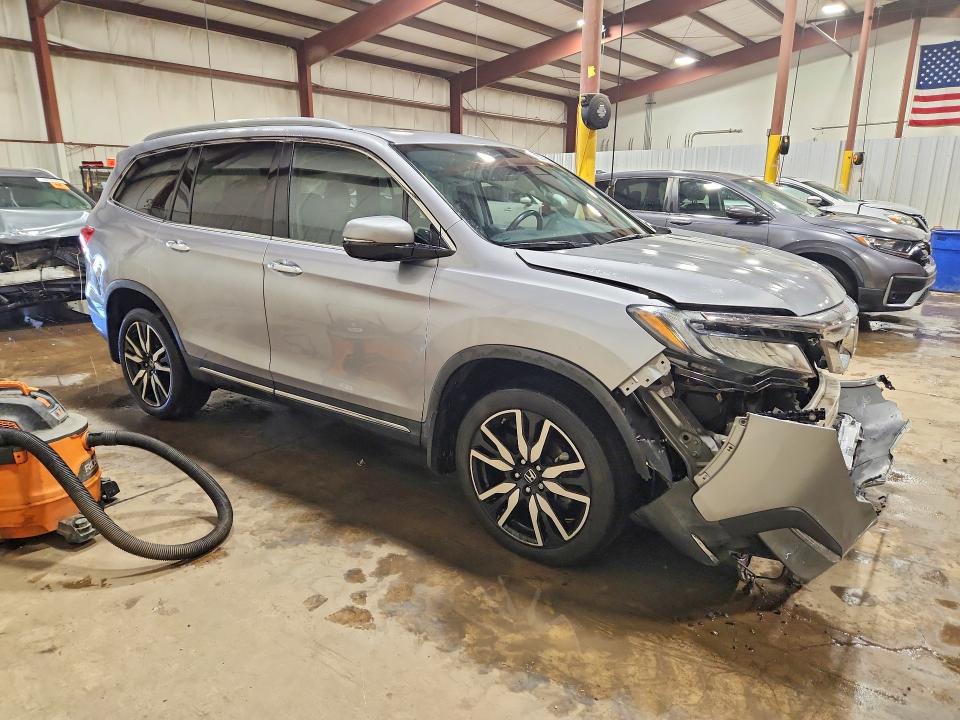 Фото 4 с аукциона – 2020 HONDA PILOT с VIN 5FNYF6H60LB067054