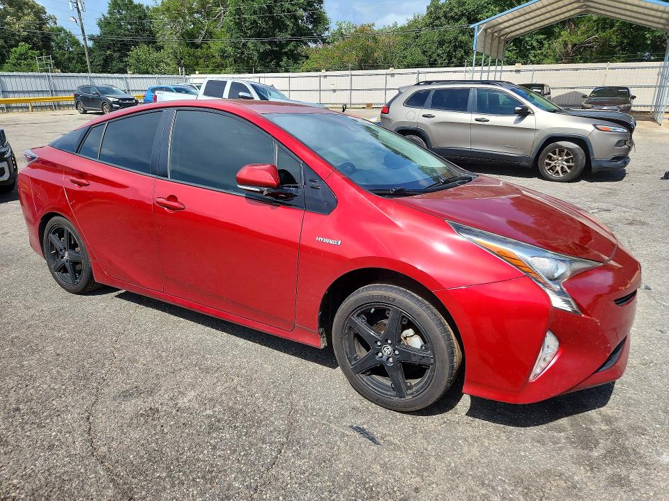 Photo 4 from auction – 2017 TOYOTA PRIUS with VIN JTDKARFU5H3529037