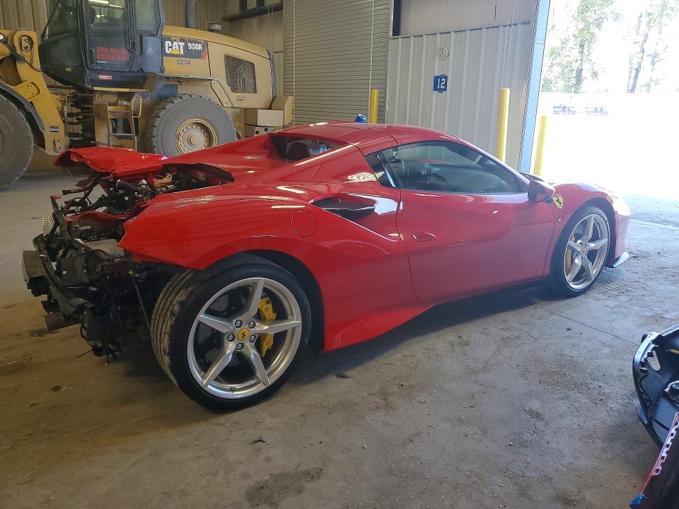 Photo 3 from auction – 2022 FERRARI F8 SPIDER with VIN ZFF93LMA1N0276411