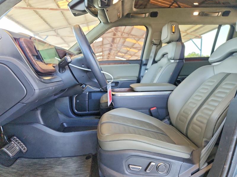 Photo 7 from auction – 2023 RIVIAN R1S with VIN 7PDSGABA2PN016190