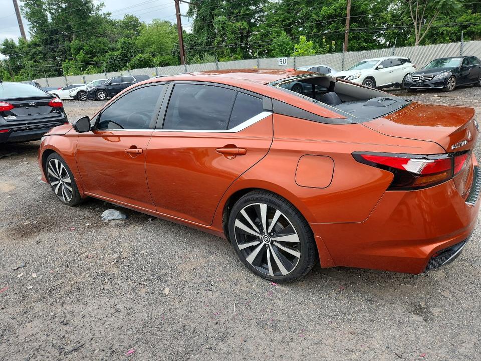 Photo 2 from auction – 2021 NISSAN ALTIMA with VIN 1N4BL4CV8MN313018
