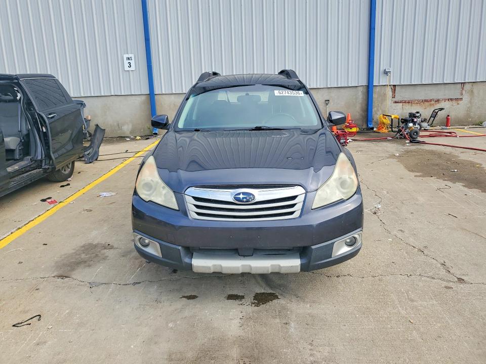 Photo 5 from auction – 2011 SUBARU OUTBACK with VIN 4S4BRCLC5B3374073